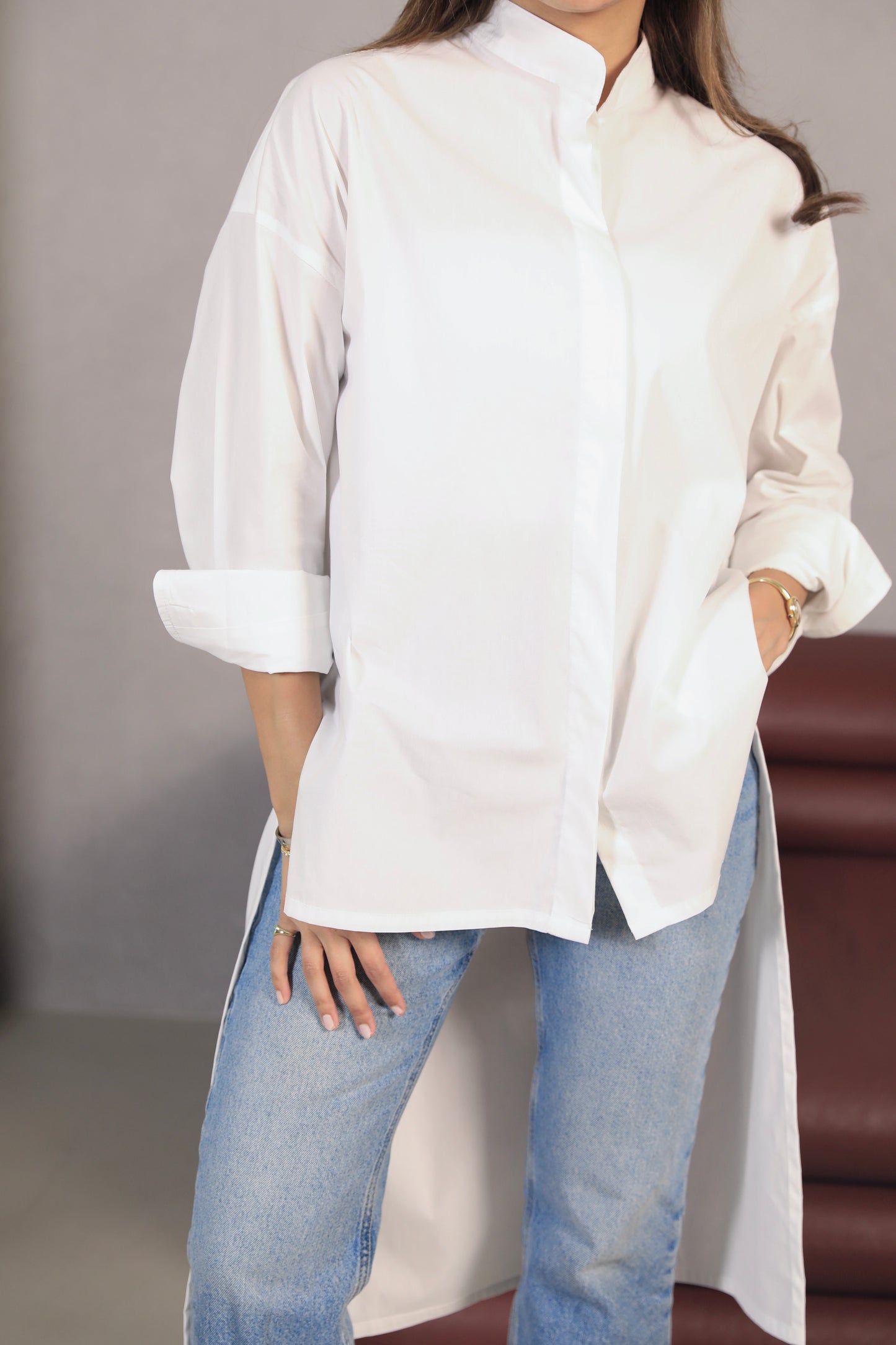 High-low white shirt | قميص قطن هاي-لو
