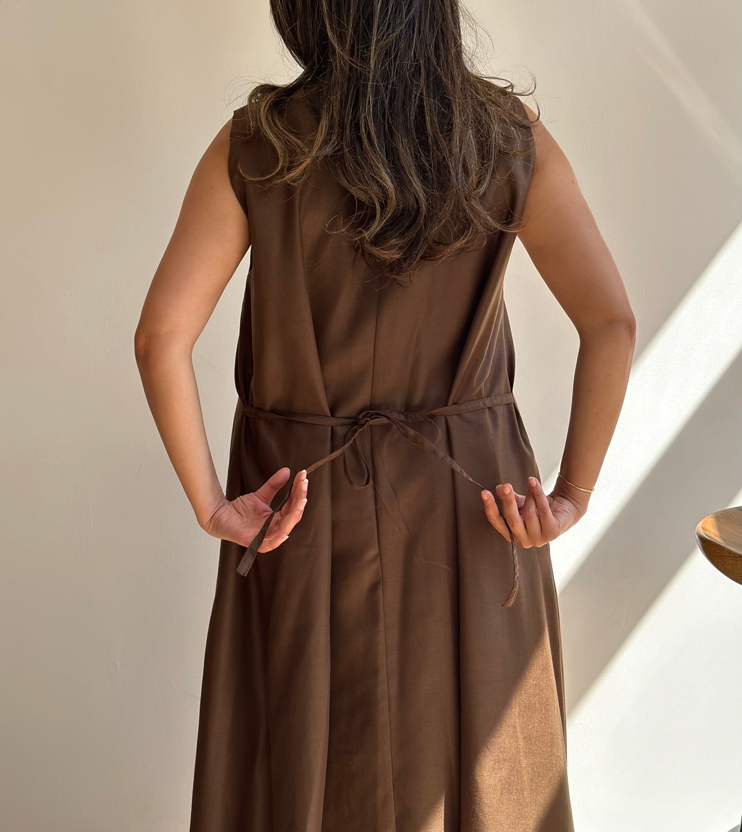 Saddle Linen Dress| فستان لينن بني