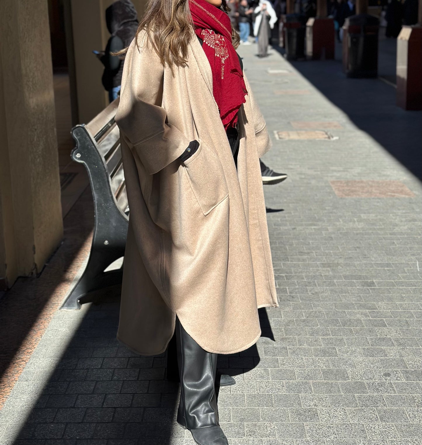 Urban Sand Bisht بشت رمال