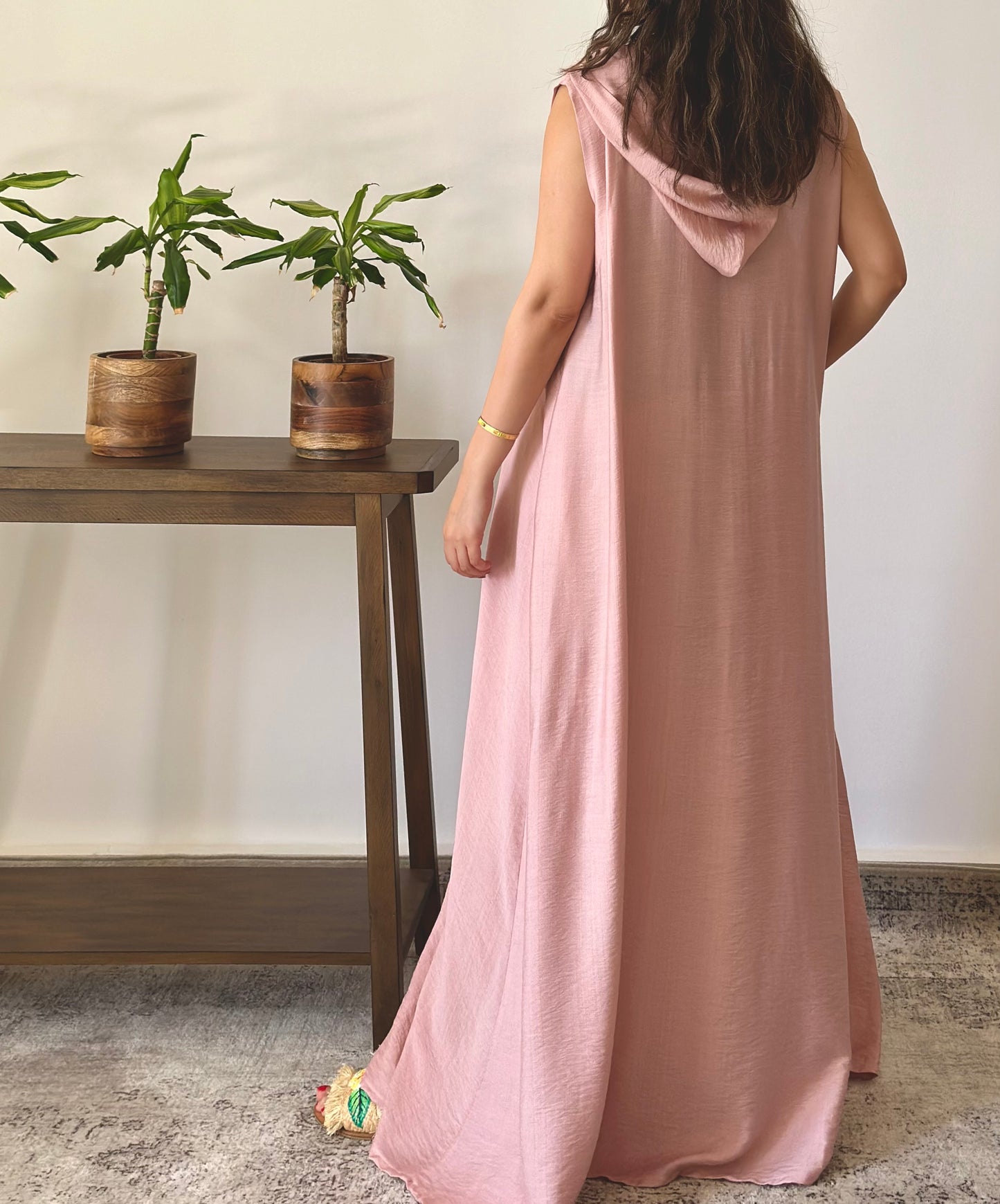 Pink Palma فستان النخلة الوردي