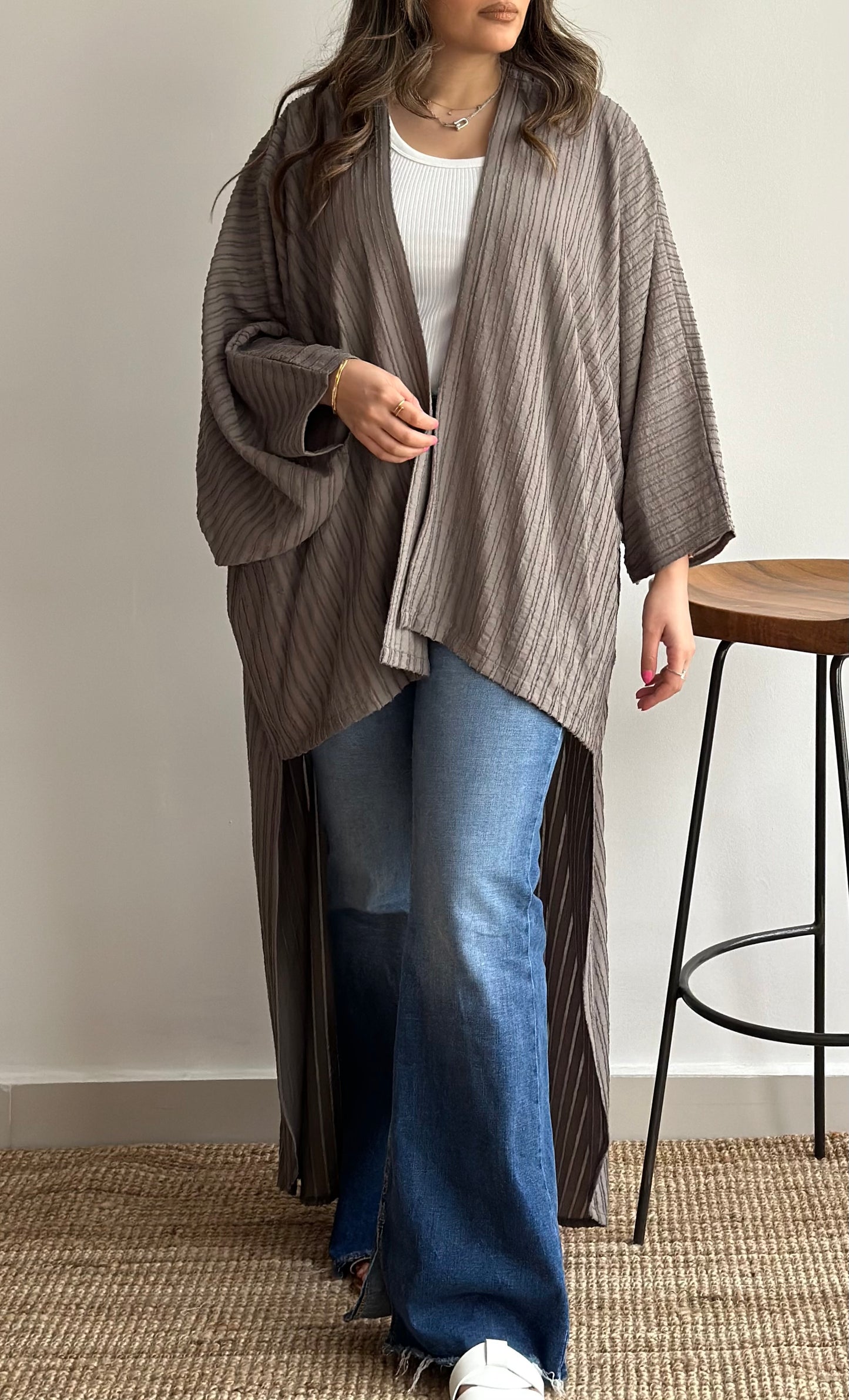 Summer Ash Moderna Bisht | بشت موديرنا رمادي صيفي