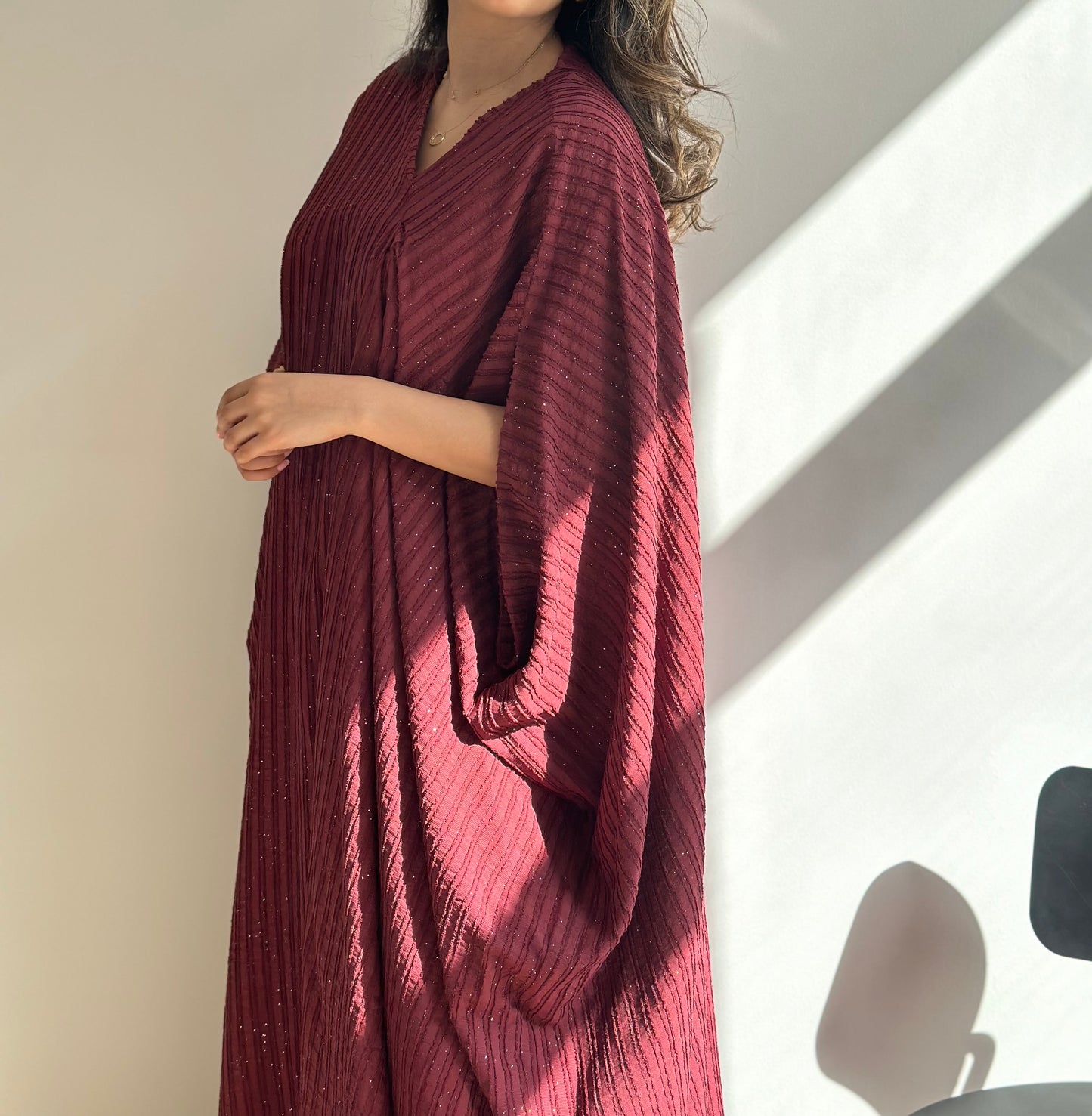 Berry Sparle Kaftan | فستان عنابي لامع