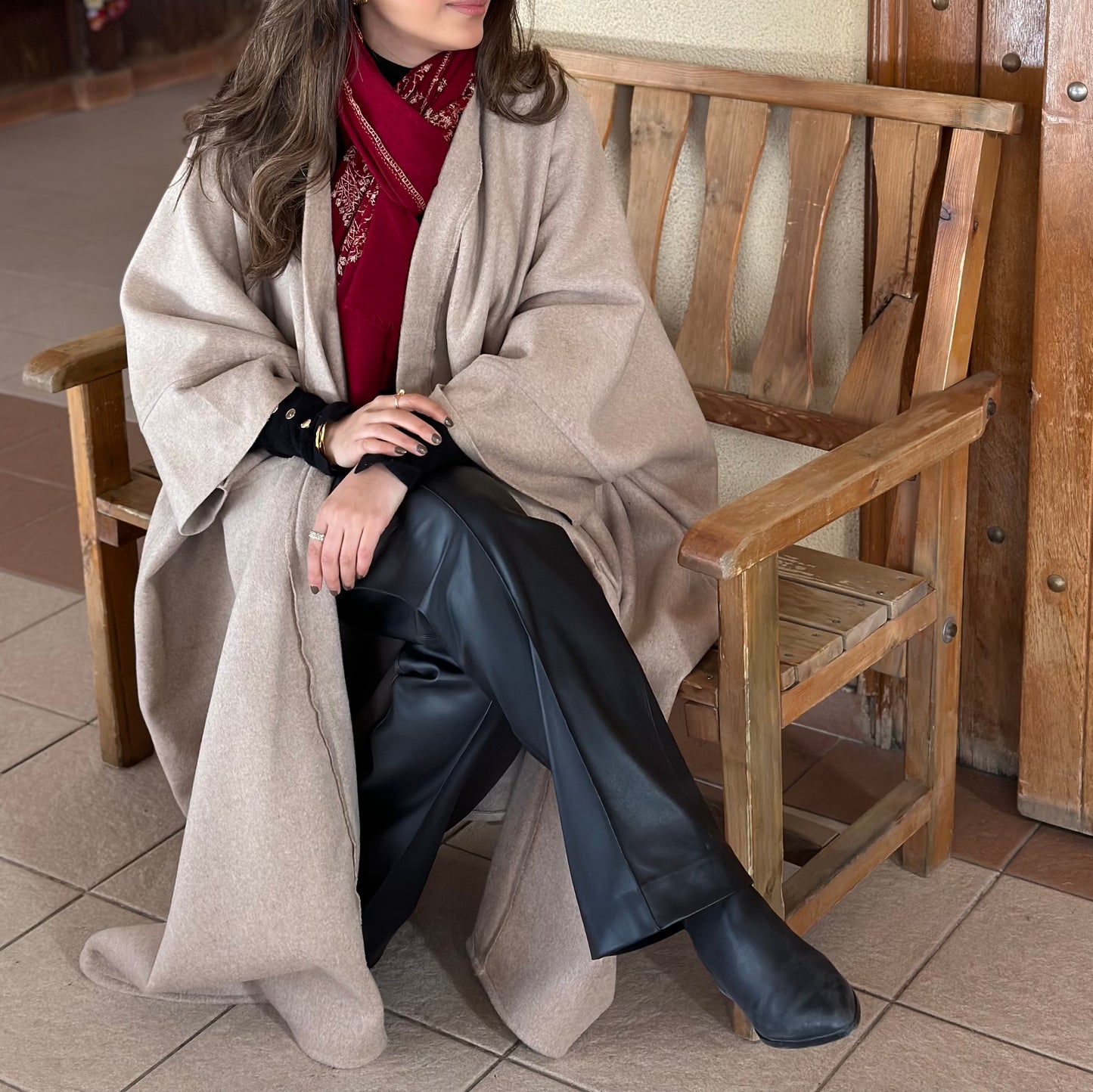 Urban Sand Bisht بشت رمال