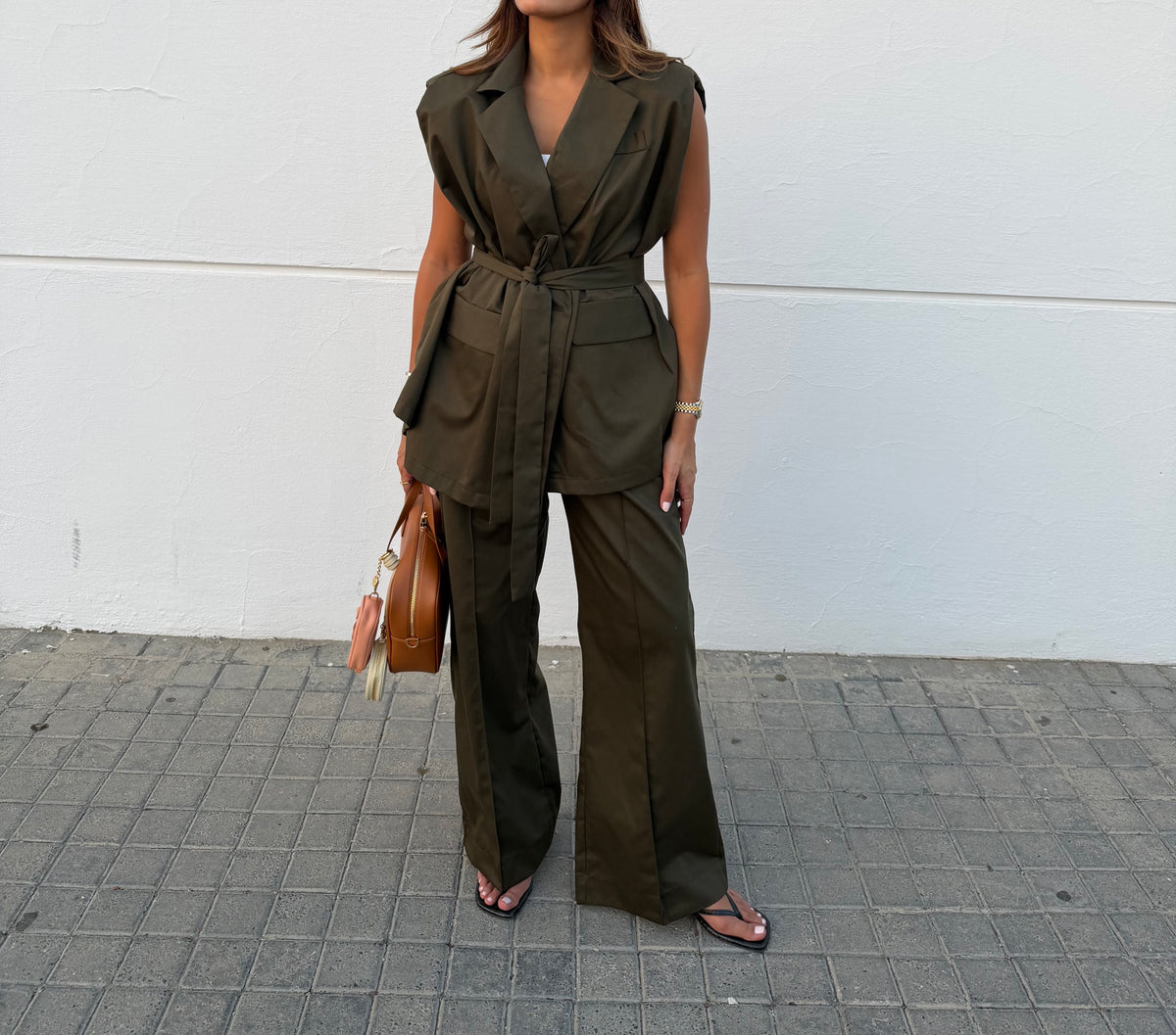 Olive Muse Set | طقم ميوز زيتي